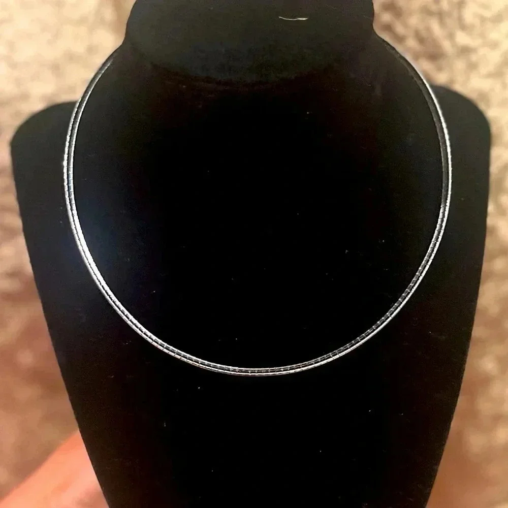 925 Sterling silver rhodium plated omega 16